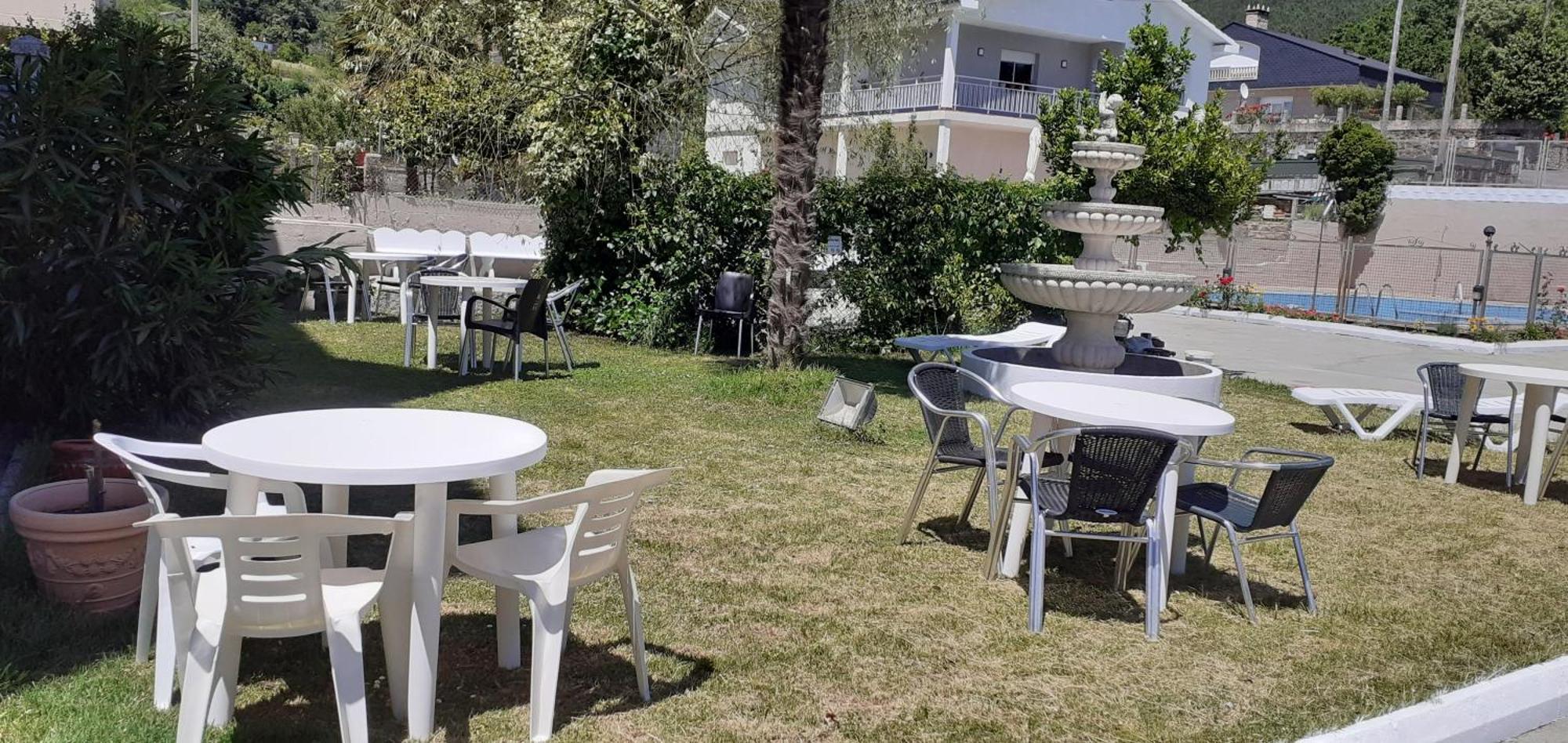 Hostal Entrimena 2 Entrimo Εξωτερικό φωτογραφία